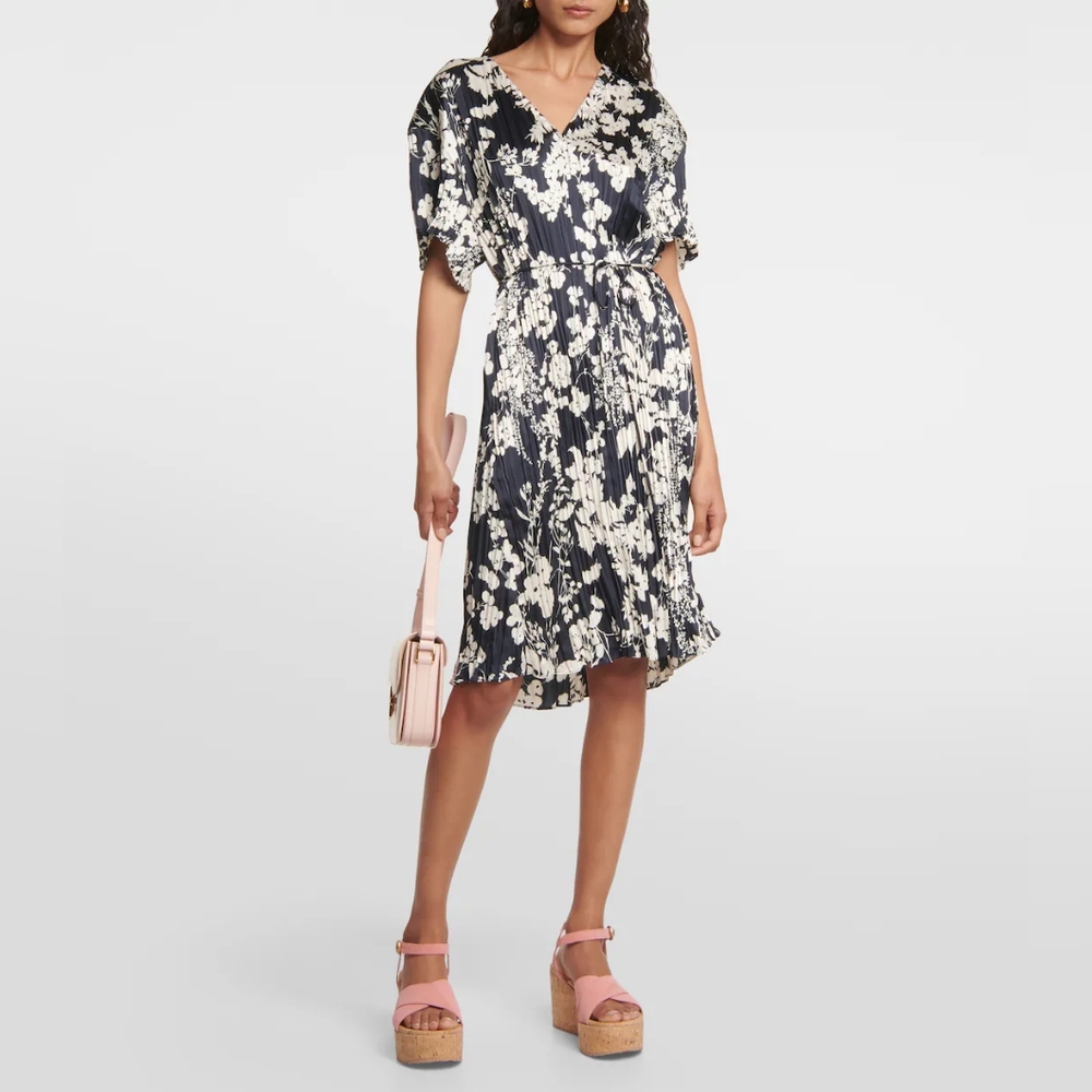 NWT $525 Vince V-neck Floral Pleated Dress Size XL